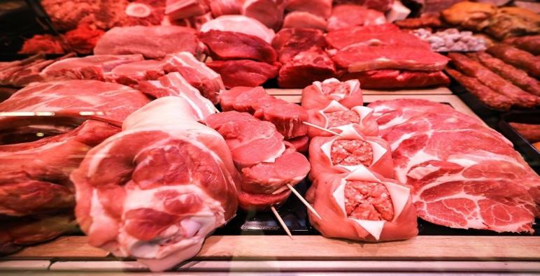 استهلاك اللحوم بشكل مفرط يؤدي لمشاكل صحية
